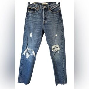 Levi's Premium Denim Wedgie Straight Size 26 Medium Wash Distressed Great Cond!